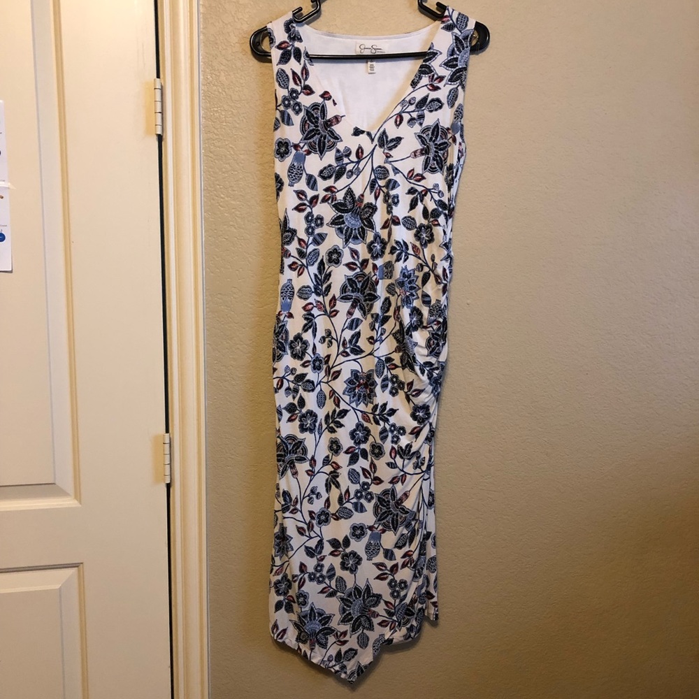 Jessica Simpson maternity dress